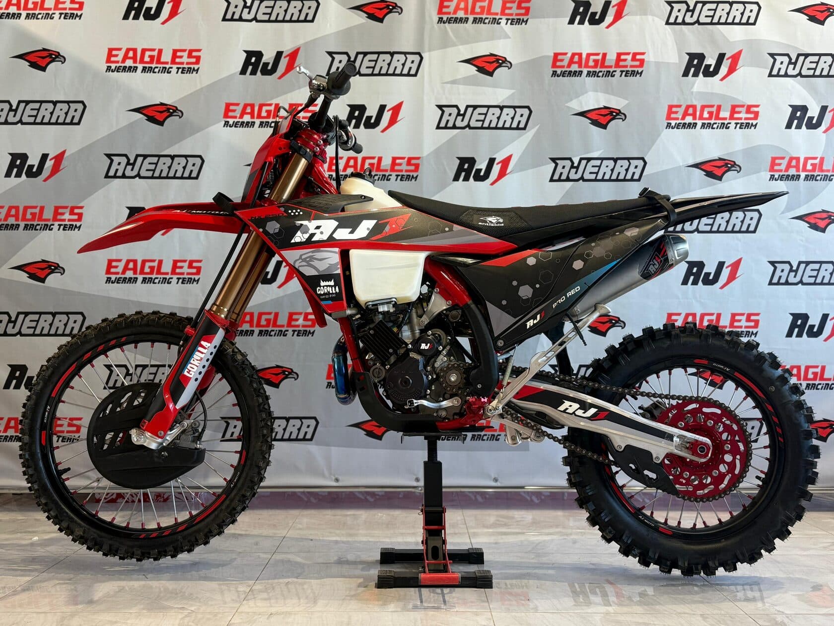 AJ1 NX 250 EFI